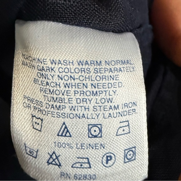 Lands' End Women's Navy 100%  Linen Button Down size Large - Picture 7 of 7